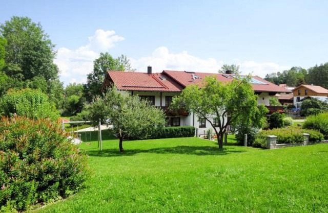 Ferienwohnungen und Ferienhaus Kronner