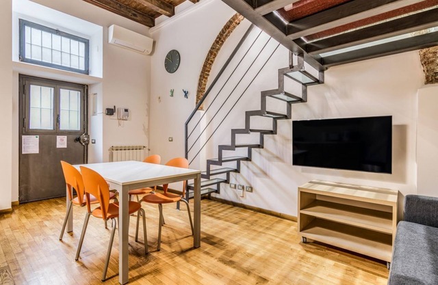 Ferrari Apartment Colonne