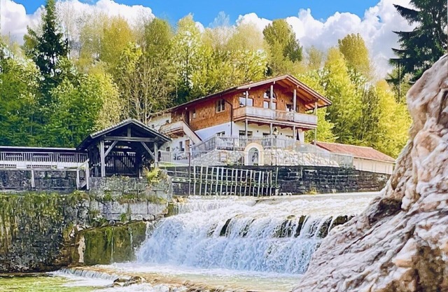 Fewo Bachperle mit Terrasse im Alpenlandhaus Zentral und Gleichzeitig Naturnah Gelegen
