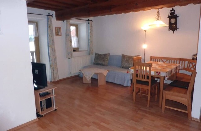 Fewo mit Balkon für 2 Personen mit Frühstück möglich