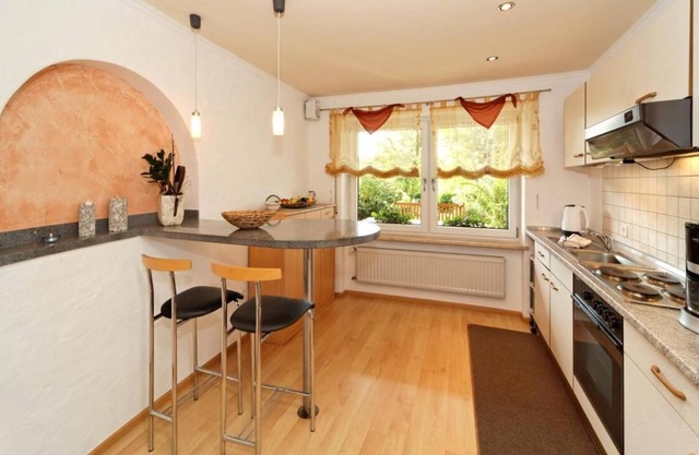 FeWo mit Terrasse | Stilvoll eingerichtete, 90qm große Nichtraucher-Fewo im EG