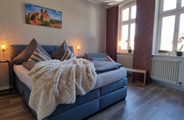 FeWo Otto (vacation apartment in a single monument)