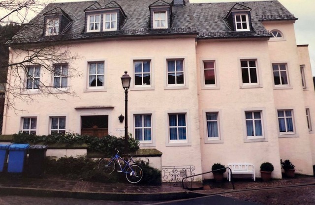 Fewo Südeifel - 2-bed vacation apartment, shower/WC up to 4 pers.