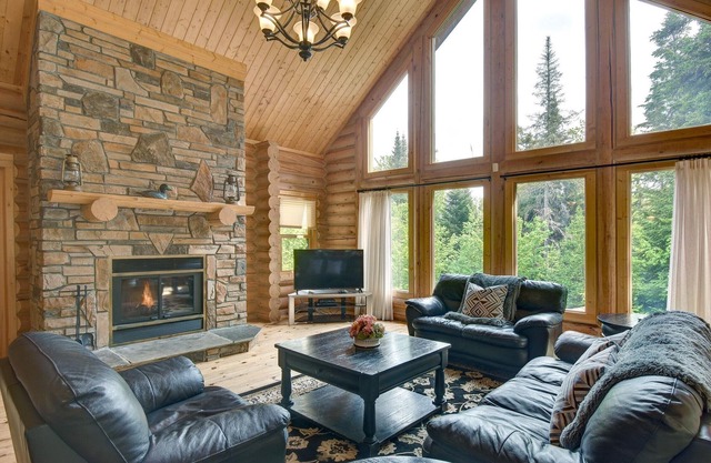 Fiddler Lake Cottage #60 - Majestic Deer