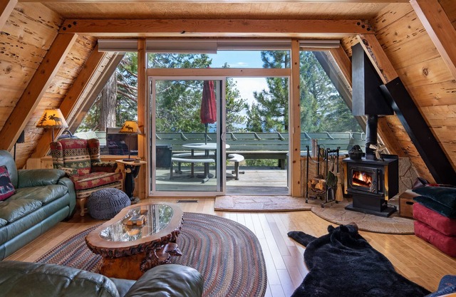 Filtered lake views above Sunnyside, access to Tahoe Park HOA pier/beach, 4 bedroom 2 1/2 bath