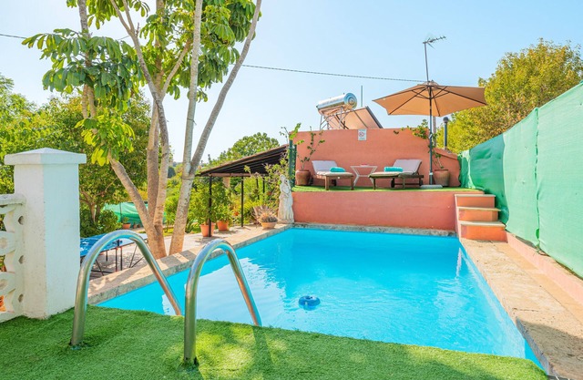 Finca Alqueria with Mountain View, Pool, Garden, Terrace, A/C & Wi-Fi