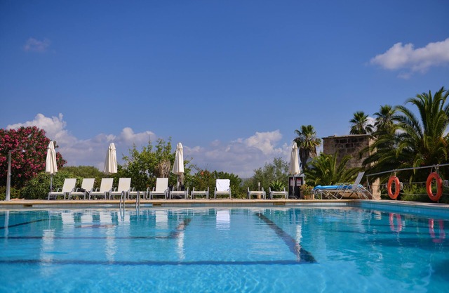 Finca Hotel Predio Son Serra