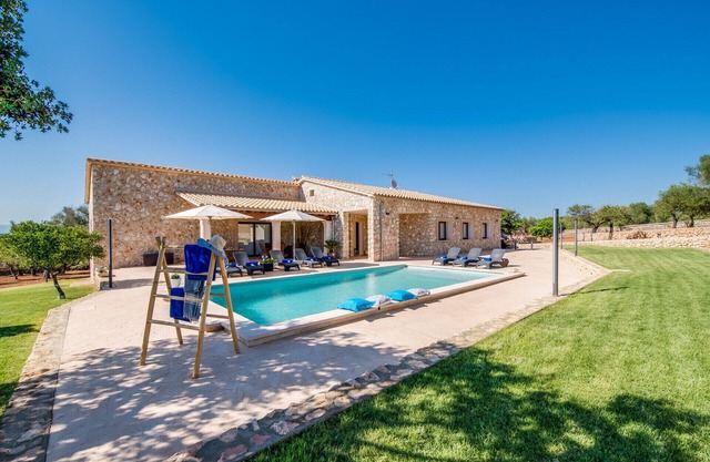 Finca Sa Canova Ariany modern with pool Mallorca