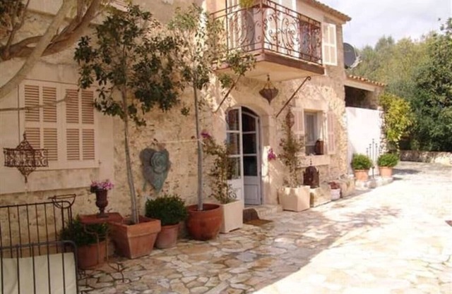 Finca Salvar in a Mallorcan manor house