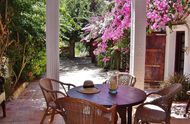 Fine Restored And Modernised Finca With Pool And Extensive Gardens