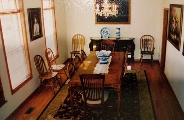 Finest, Nicest, Mansion In the Nauvoo Area. Totally Family-Oriented