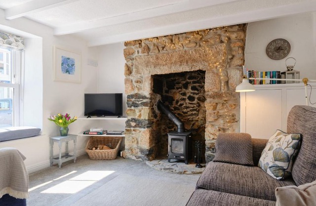 Finest Retreats - Coral Cottage