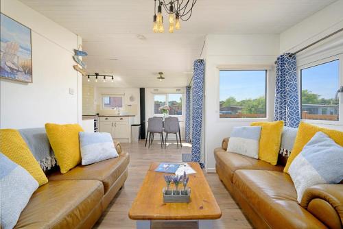 Finest Retreats - Forest Lodge