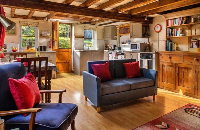Finest Retreats - Great Cantal Granary