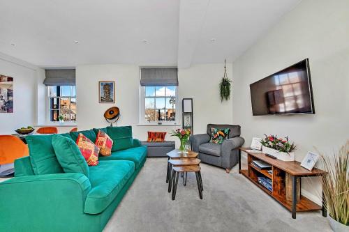 Finest Retreats - Market View