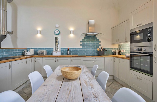 Finest Retreats | Min Yr Awel Barn