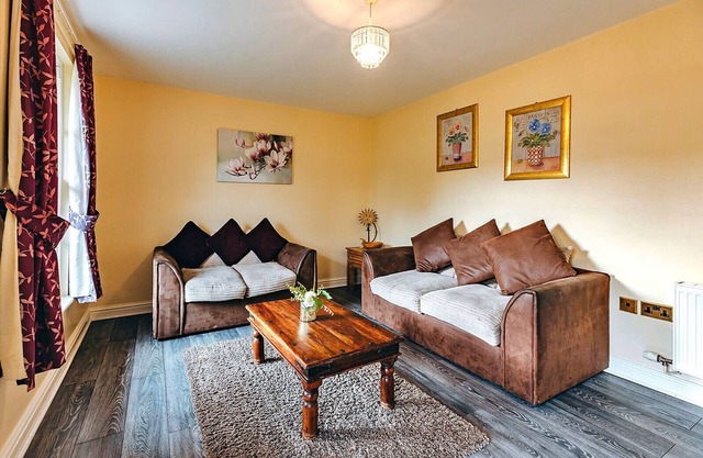 Finest Retreats | Netley Hall - Rose