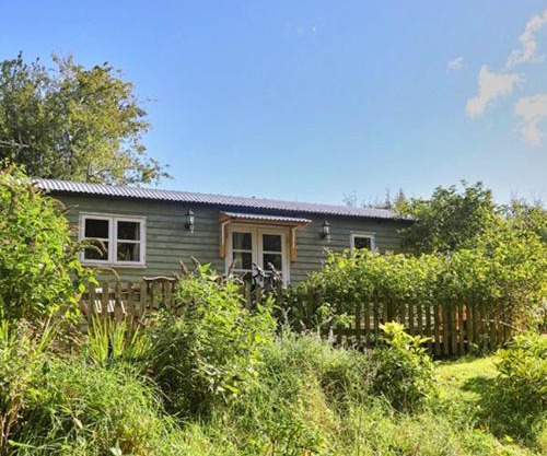 Finest Retreats - Shepherds Retreat at Morrells Wood