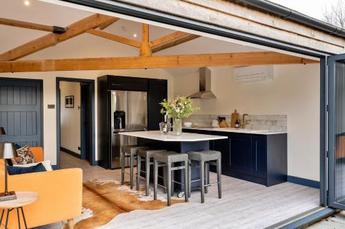 Finest Retreats - The Stables at Lilac Cottage