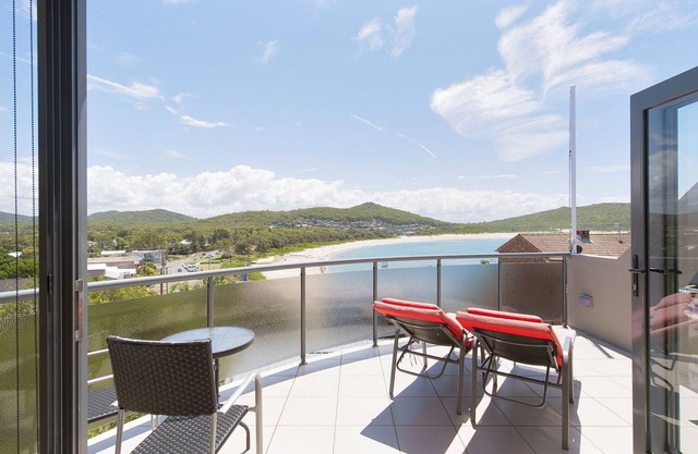 Fingal Surf & Sand, 14A Pacific Drive- Modern, 2-storey duplex between bushland and the beach