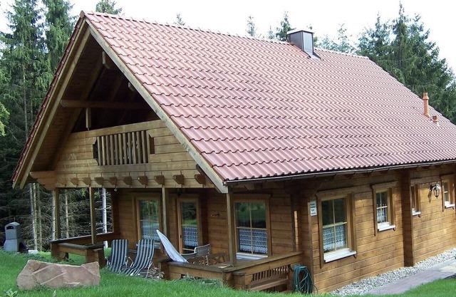 Finnish LUXURY log cabin (house 1) in the nature park "Pfälzer Wald" (500 meters high)