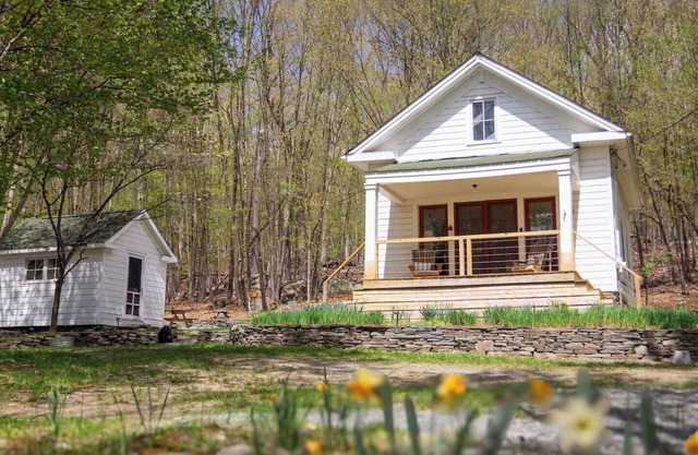 Fire Pit, Private & Stylish | Birdsong Schoolhouse