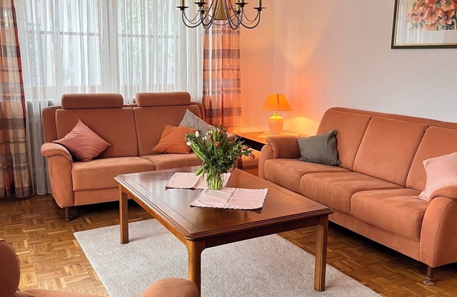 First floor apartment with 2 bedrooms and separate WC