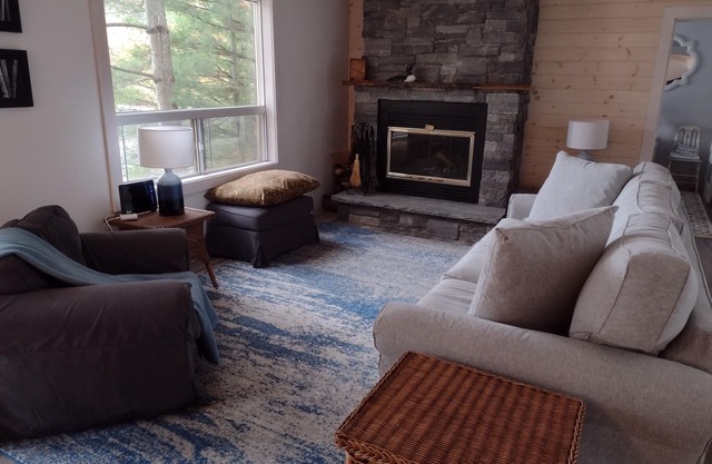 Fisher's Cove Sanctuary on Moon River, Muskoka