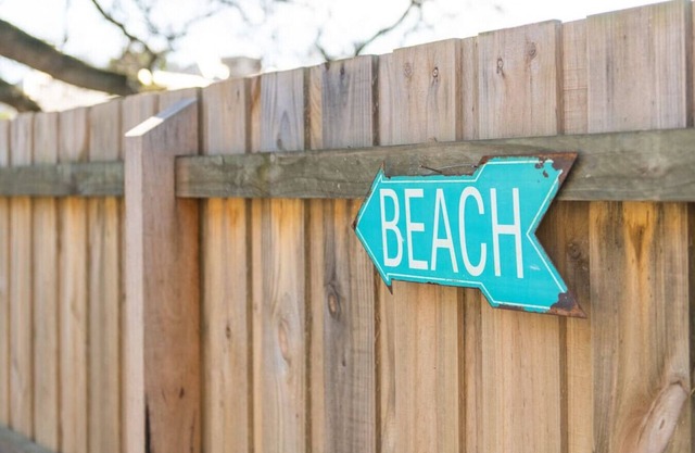 Fishermans Beach Escape