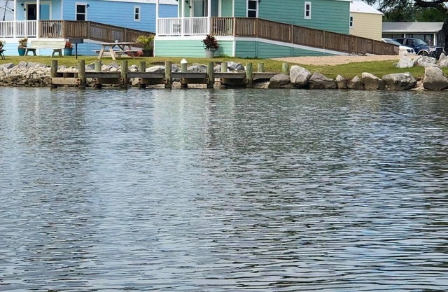 (Fishing from dock) Boat launch, seafood market & bait-tackle shop next door.