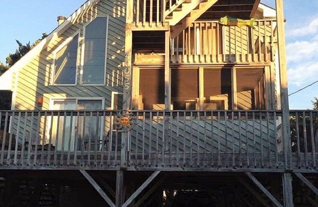 Fishing,Paddleboarding,Kayak Delight!Lovely includesyour BeachToys!Max Guests: 7