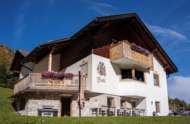 Fistill Holiday Homes - Chalet Fisti