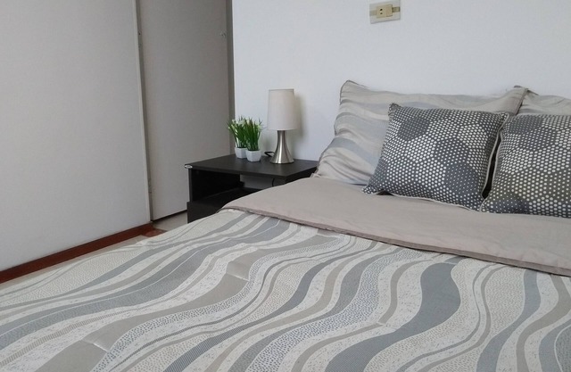 Fit Furnished X Seasons 2 Alc + 2 Baths near the station WOOD METRO