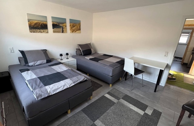 Fitters' apartment