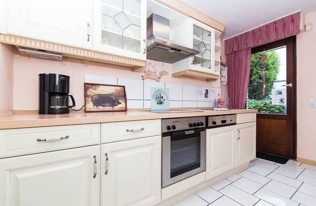 Fitters' apartment, fitters' apartment