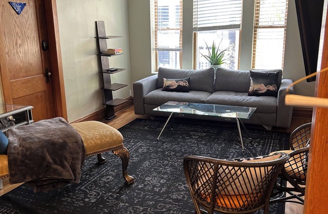Five bedroom - 3 bath - Sleeps 12