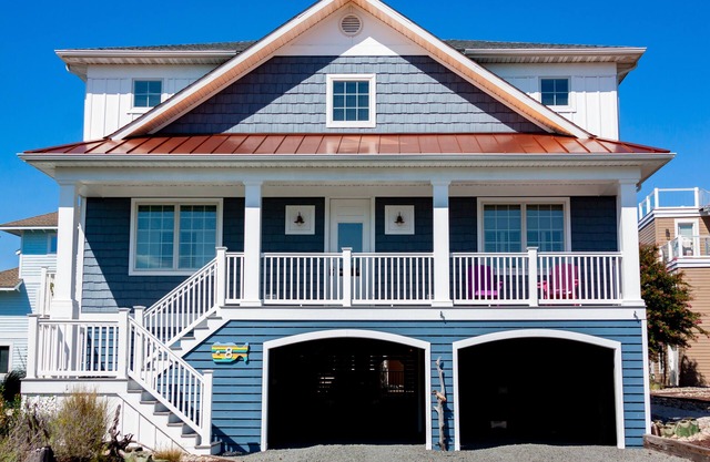 Five-bedroom Lewes Beach House Adjacent to Cape Henlopen