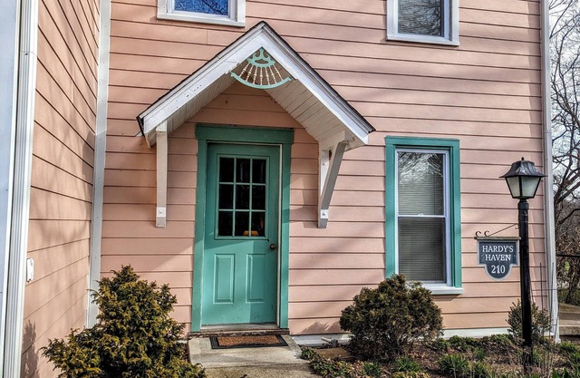 Five room suite designed for comfort and relaxing well located near downtown