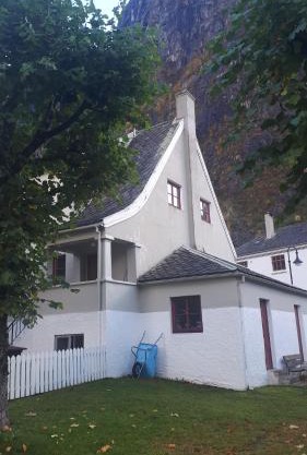 Fjordshelter- Cozy townhouse