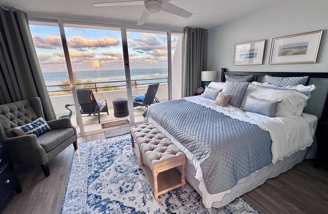 Flagler Beach Oceanfront- Upscale Oceanfront Relaxation