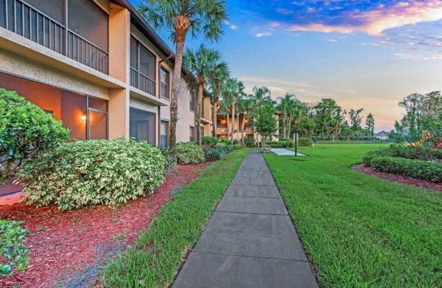 FLASH SALE! Cozy Studio w/Complex Outdoor Pool, WiFi, Playground & More!