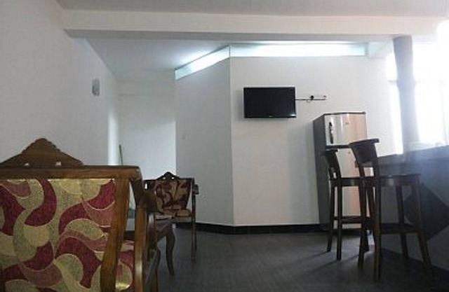Flat 3 - Fully Furnished Air-conditioned One Bedroom Apartment in Dehiwala