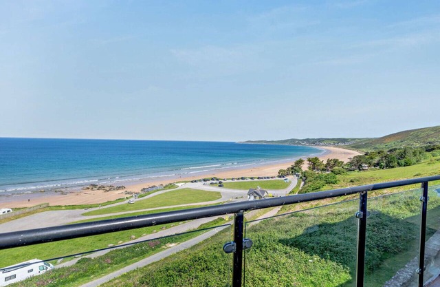 Flat 9 Clifton Court