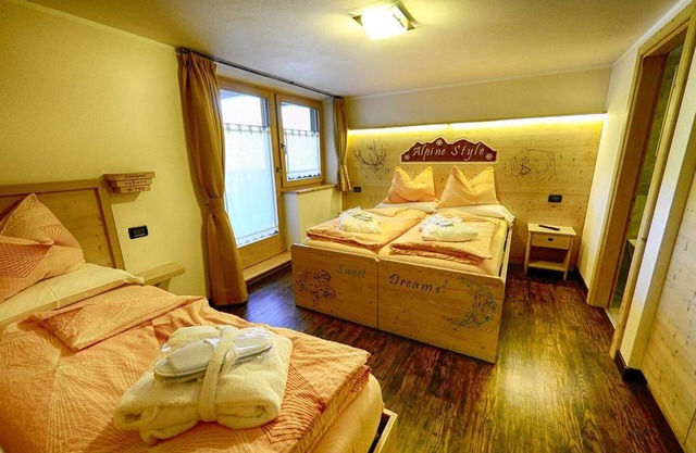 Flat Casciana - Baita Cusini with mountain view, wellness area and Wi-Fi