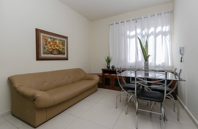 Flat Completo no Bairro Lourdes
