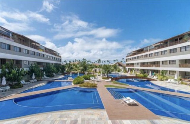 Flat Condomínio de Luxo Beira mar de Muro Alto, Vista Para Piscina