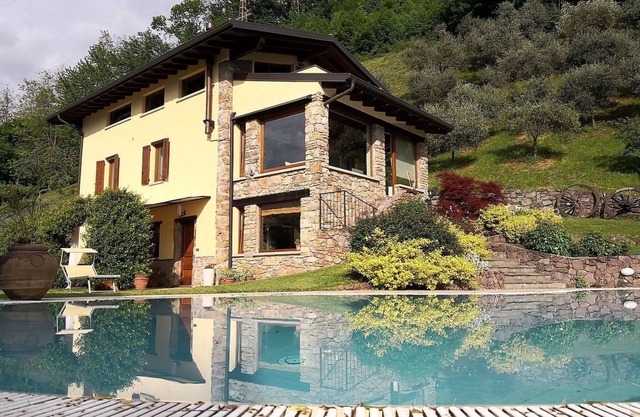 Flat in Pisogne with Lake Iseo View