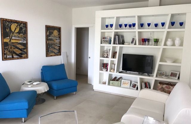 flat - 4 rooms - 2/3 persons
