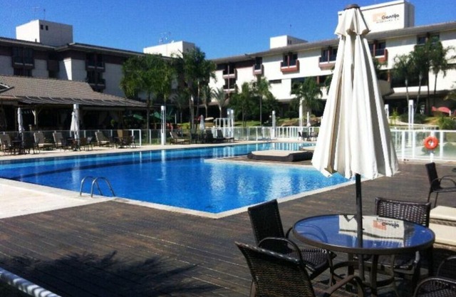 FLAT LIFE RESORT