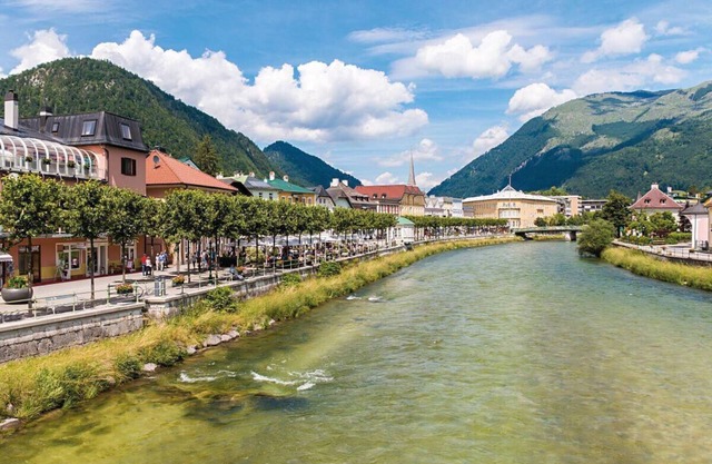 Flat "Mit Bergblick Am Golfplatz" with mountain view, balcony and WiFi